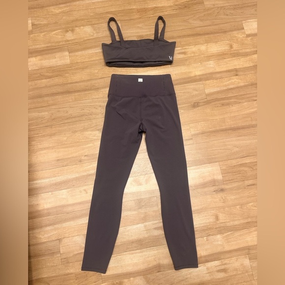 Vuori Pants - Vuori Rib Studio legging